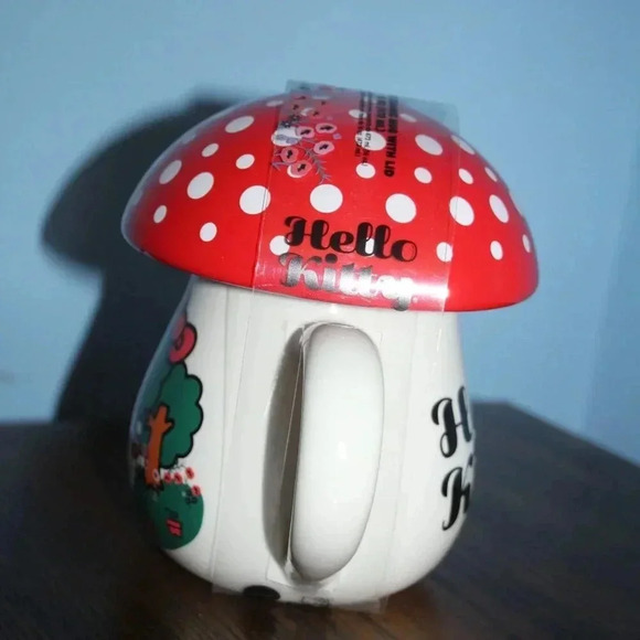 Bioworld Hello Kitty Sanrio Mushroom Shaped Ceramic Mug - Picture 7 of 15